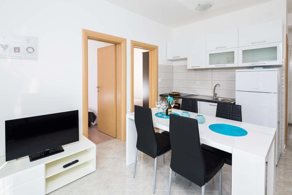 Apartments Sucic Sevid Szoba fotó
