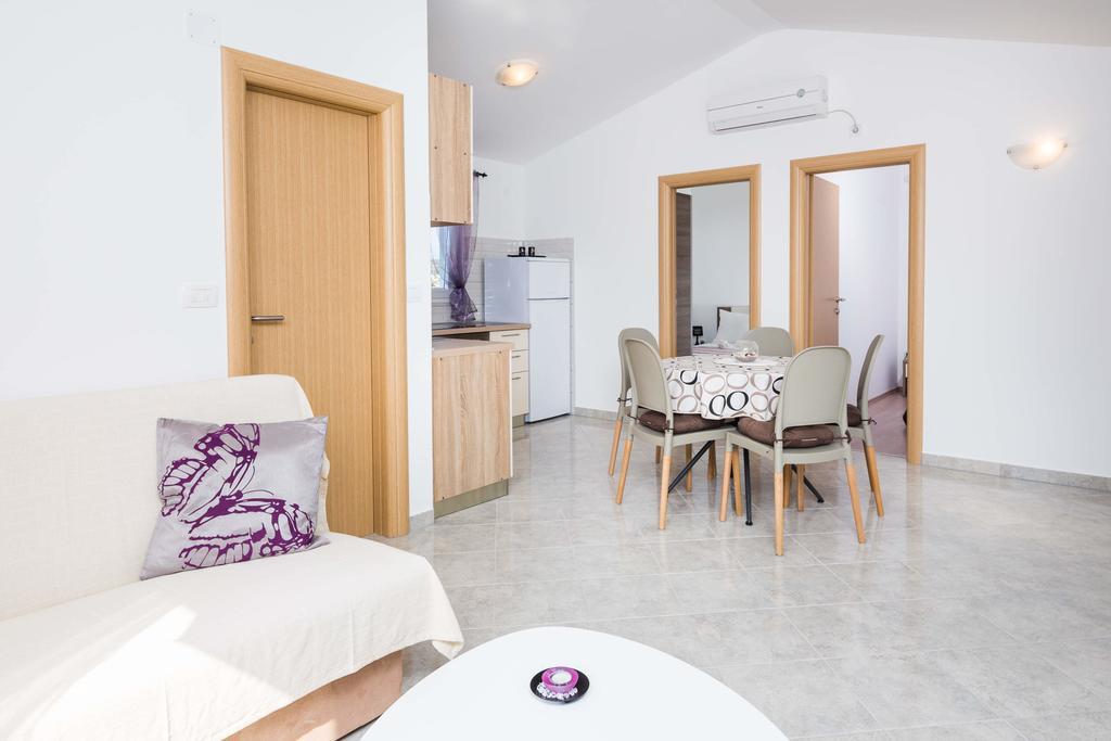 Apartments Sucic Sevid Szoba fotó
